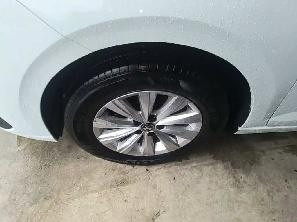 Volkswagen Lavida — миниатюра 23