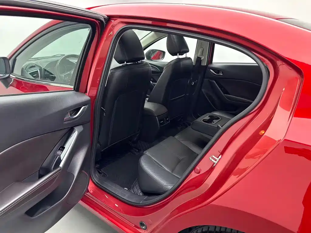Mazda 3 Axela — миниатюра 6