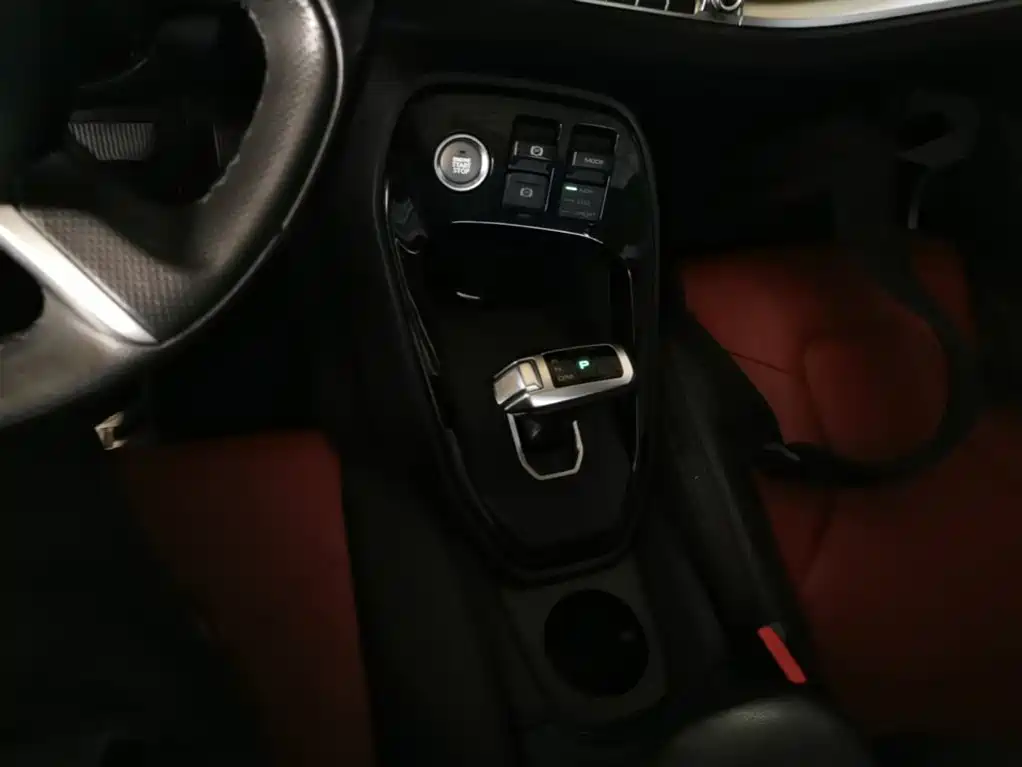 Haval H2s — миниатюра 14