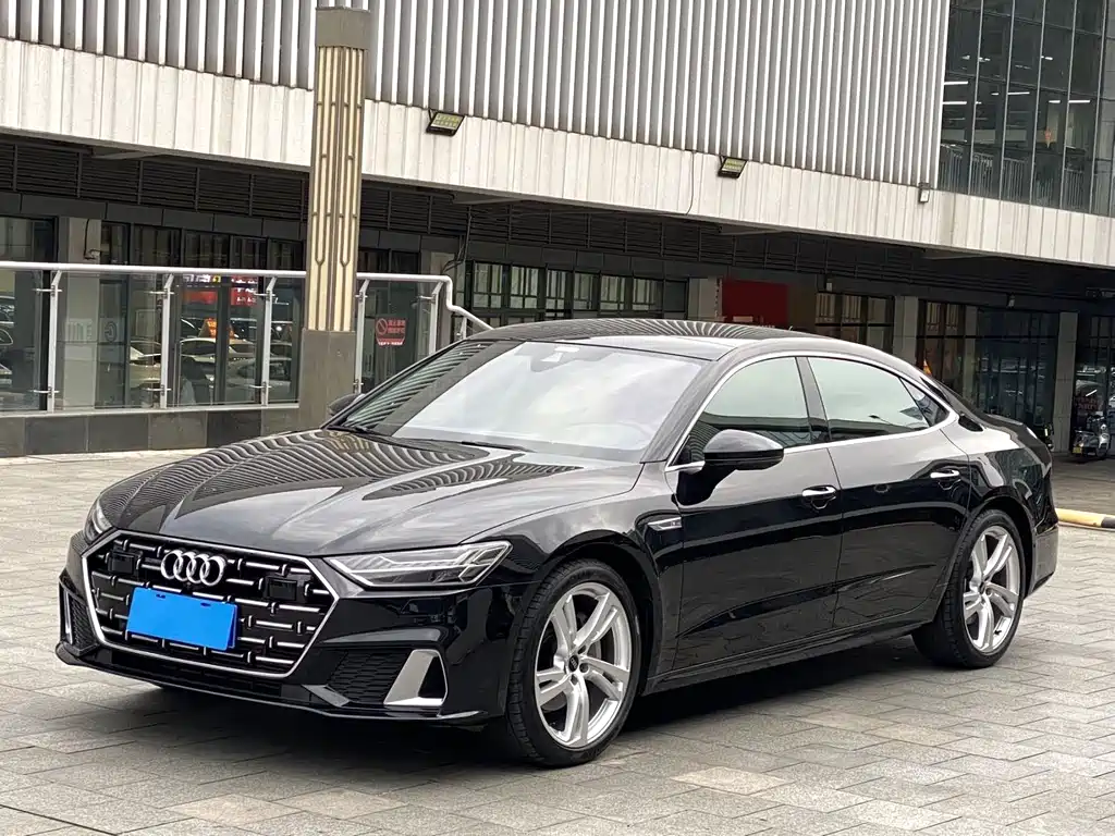 Audi A7L 2024