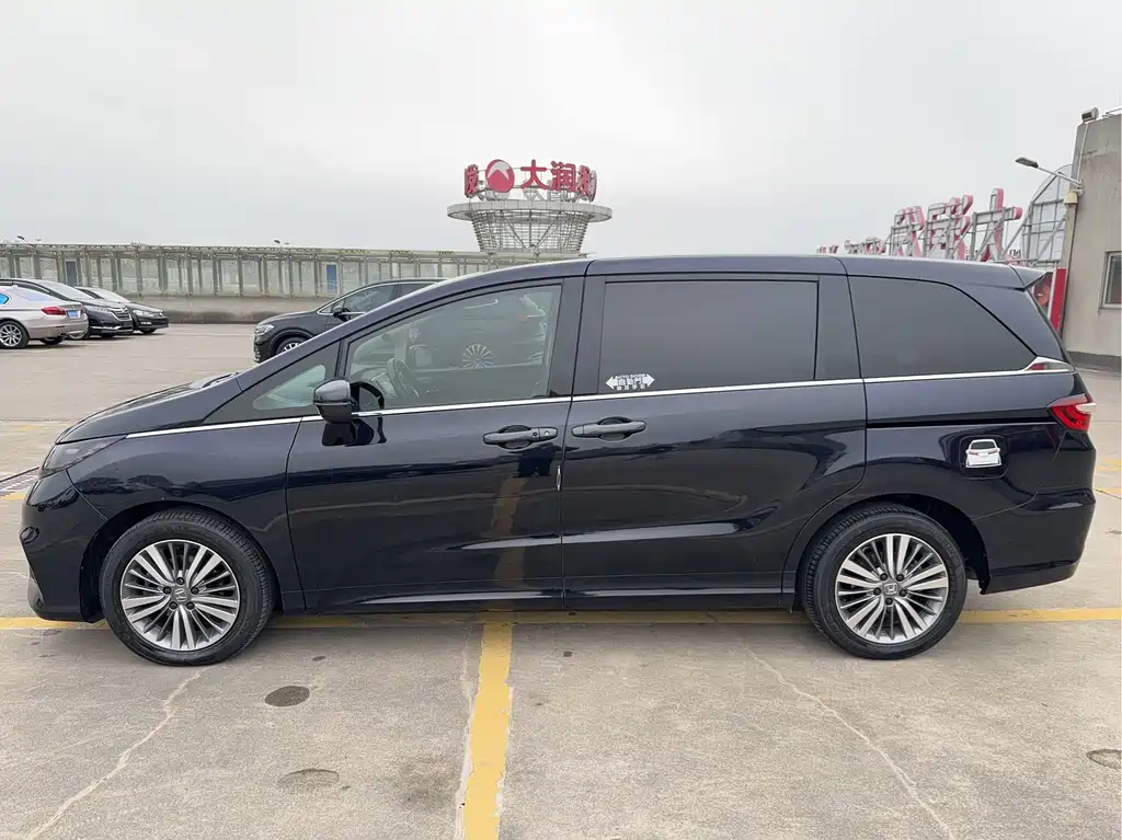 Honda Odyssey — миниатюра 7