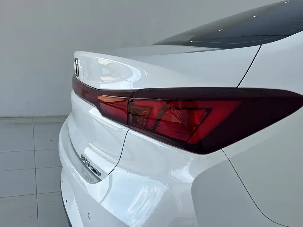 Changan Eado — миниатюра 8