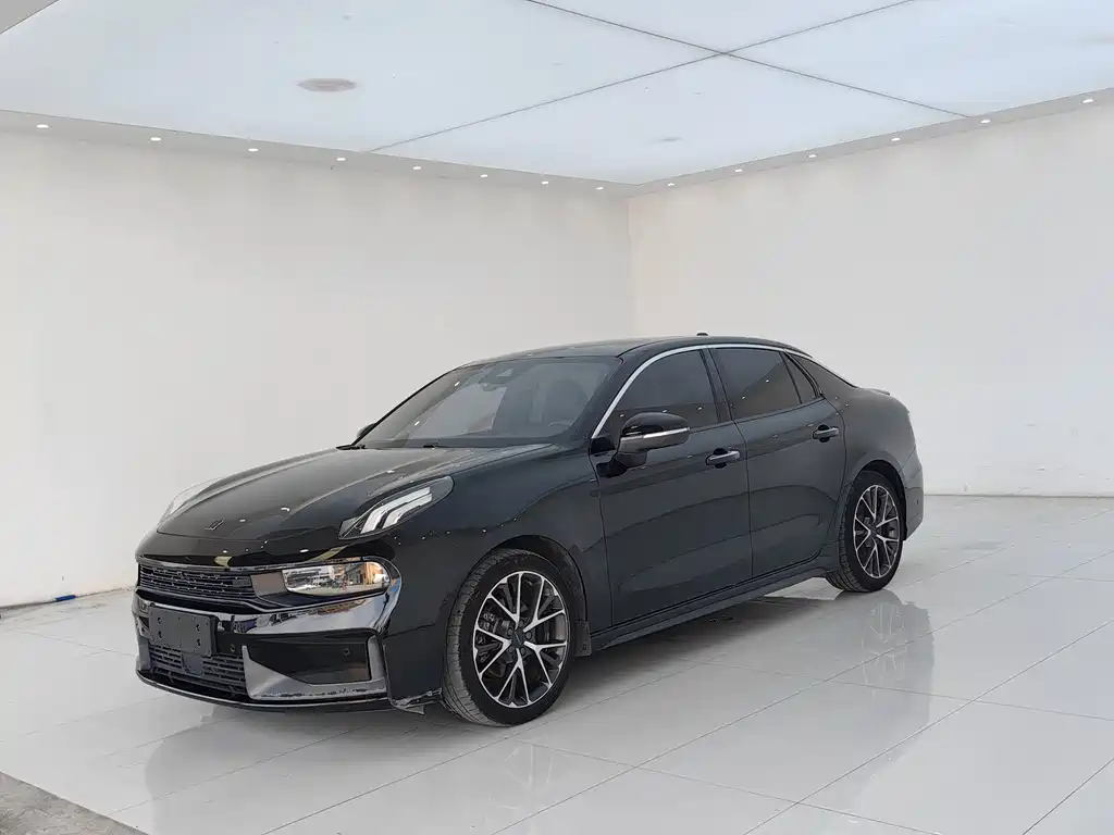 2020 Lynk & Co 03 - zdjęcie 1 z 17