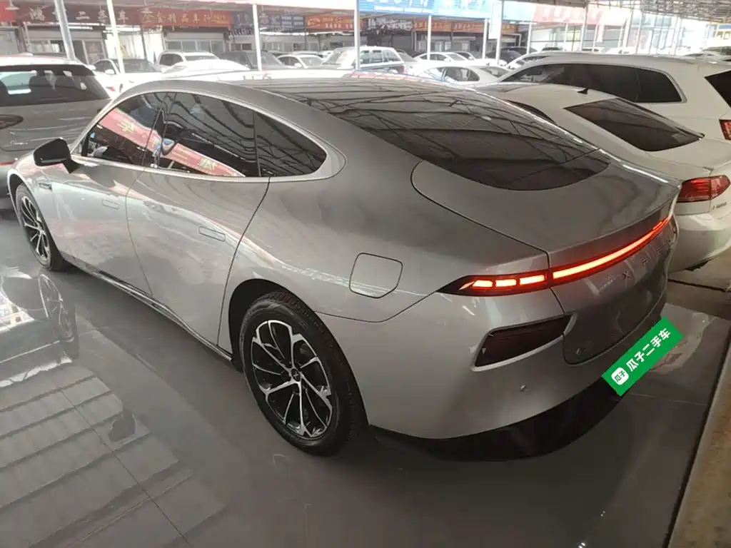 XPeng P7 — миниатюра 5