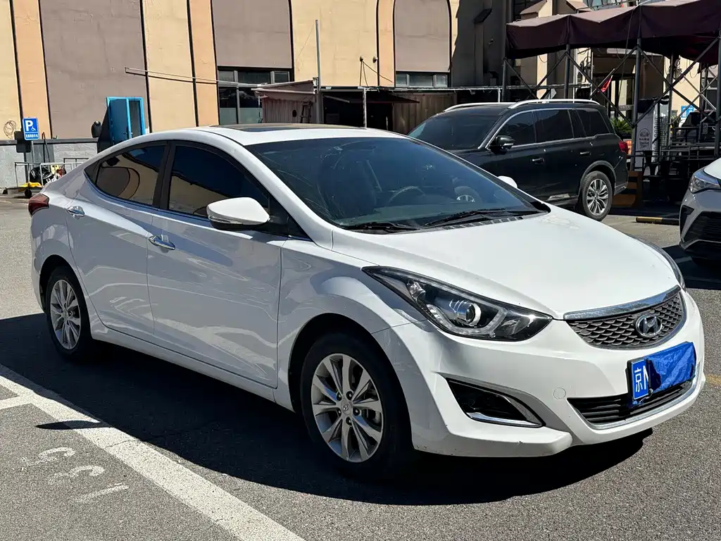 Hyundai Elantra Langdong — миниатюра 3