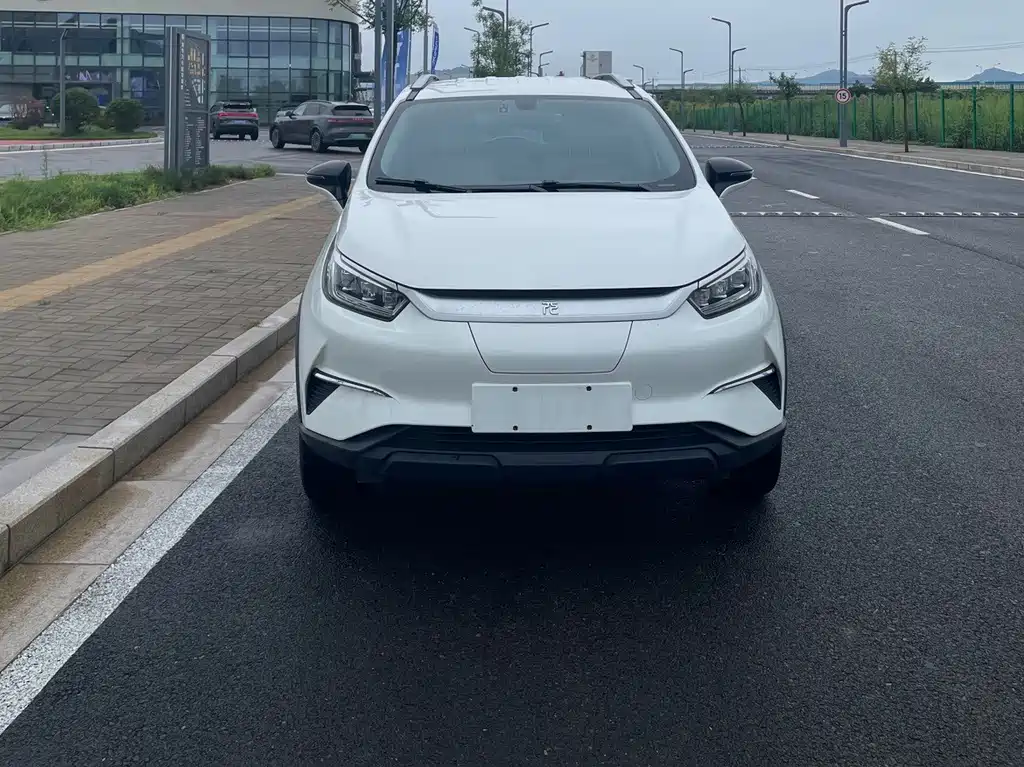 BYD Yuan Pro — миниатюра 2