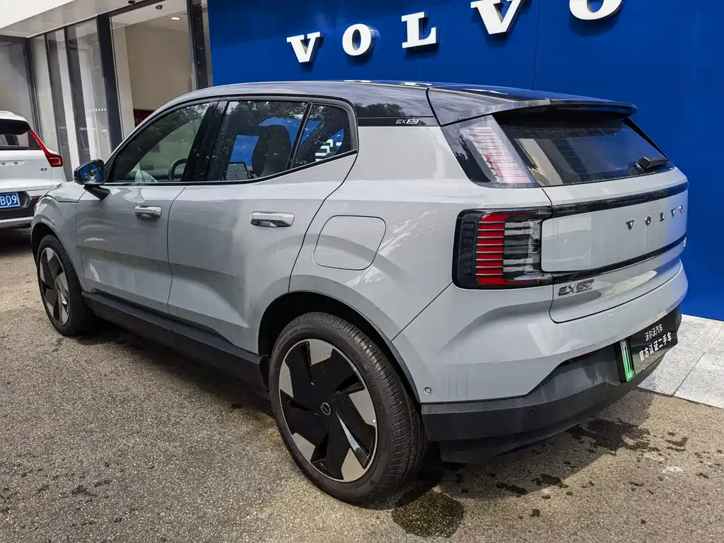 Volvo EX30 — миниатюра 7