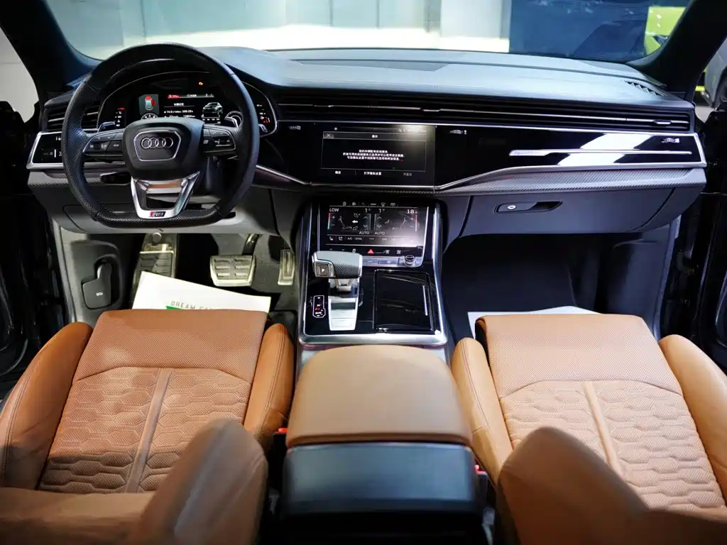 Audi RS Q8 — миниатюра 35