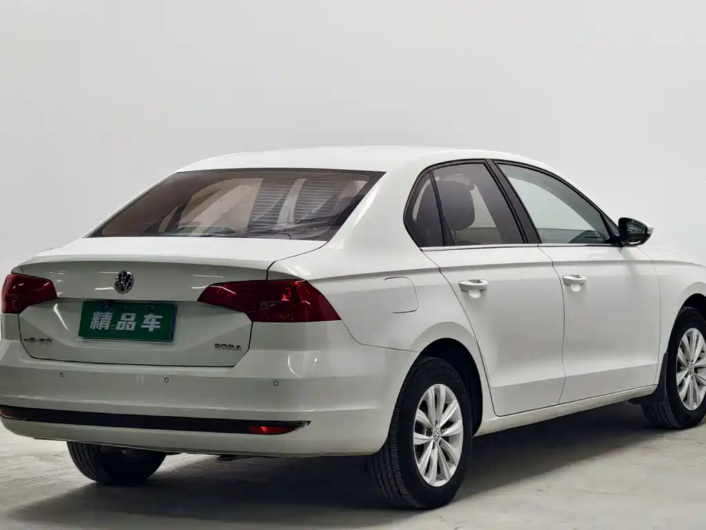 Volkswagen Bora — миниатюра 4