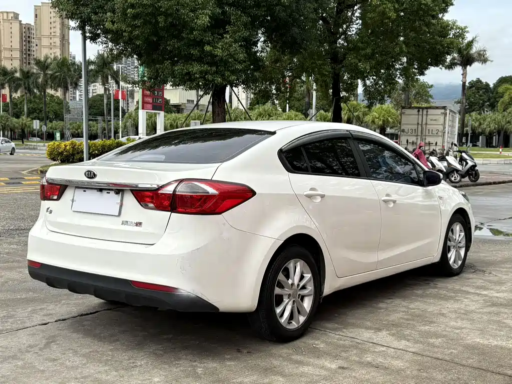 Kia K3 — миниатюра 9