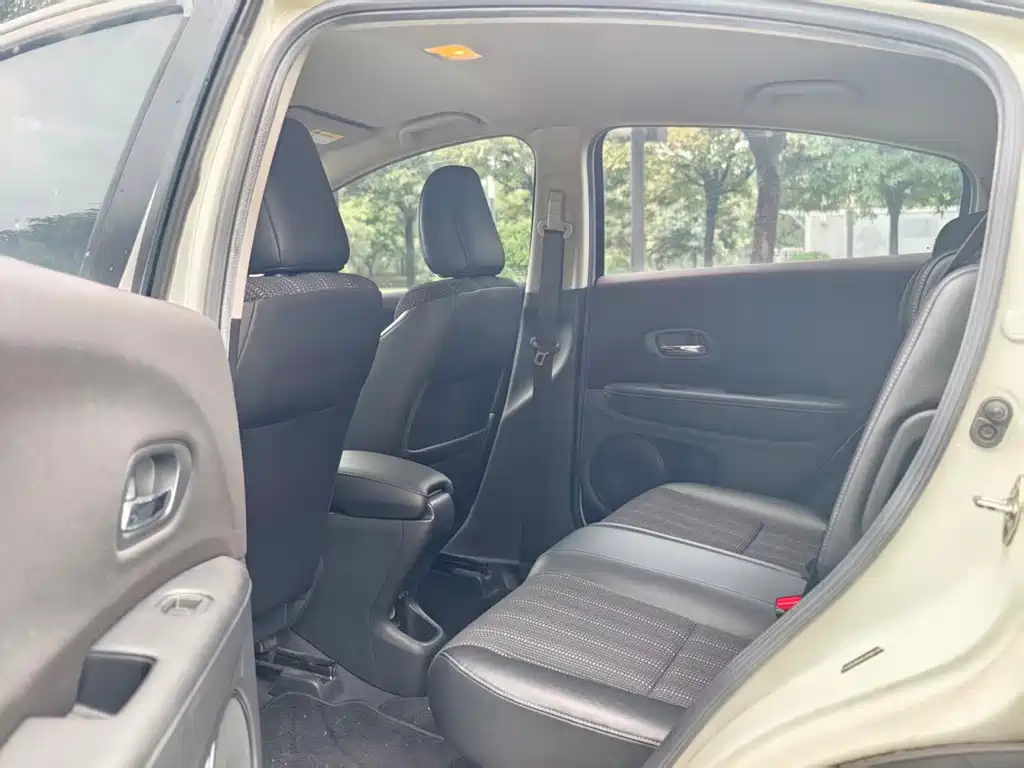 Honda Vezel — миниатюра 5