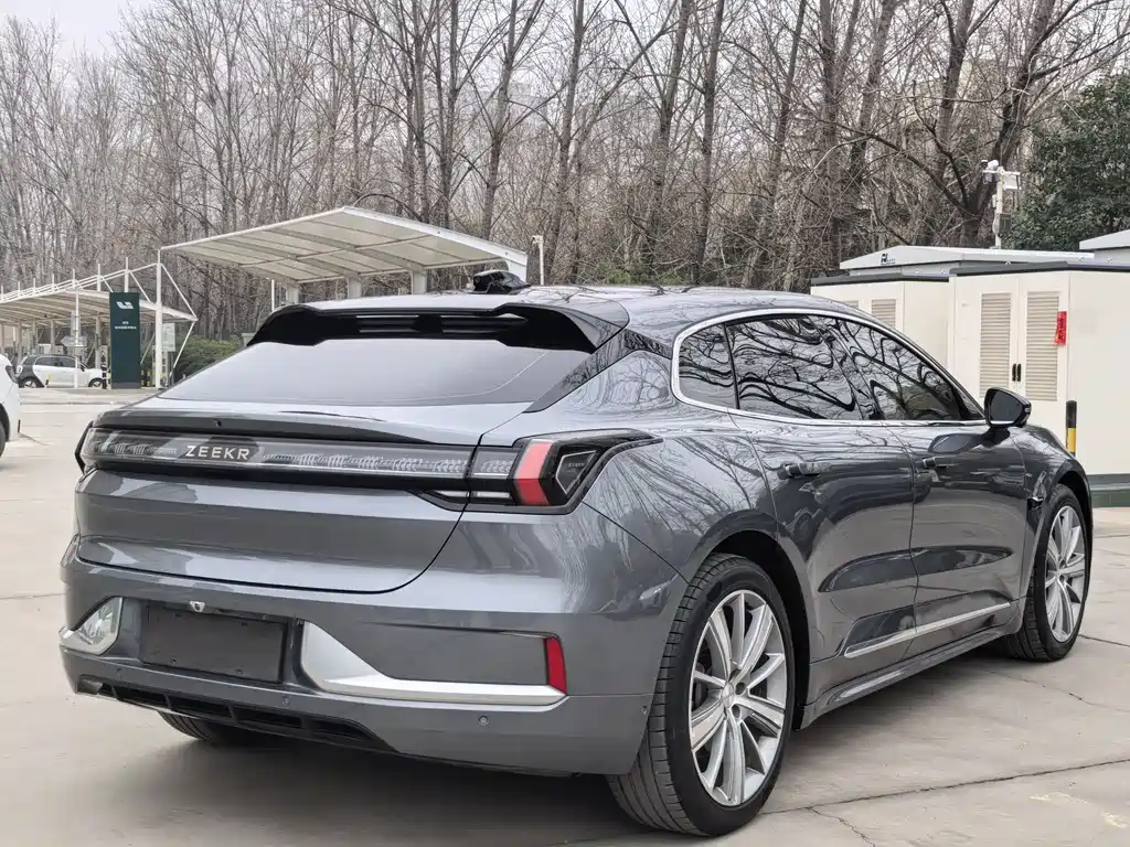 ZEEKR EXTREME KRYPTON 001