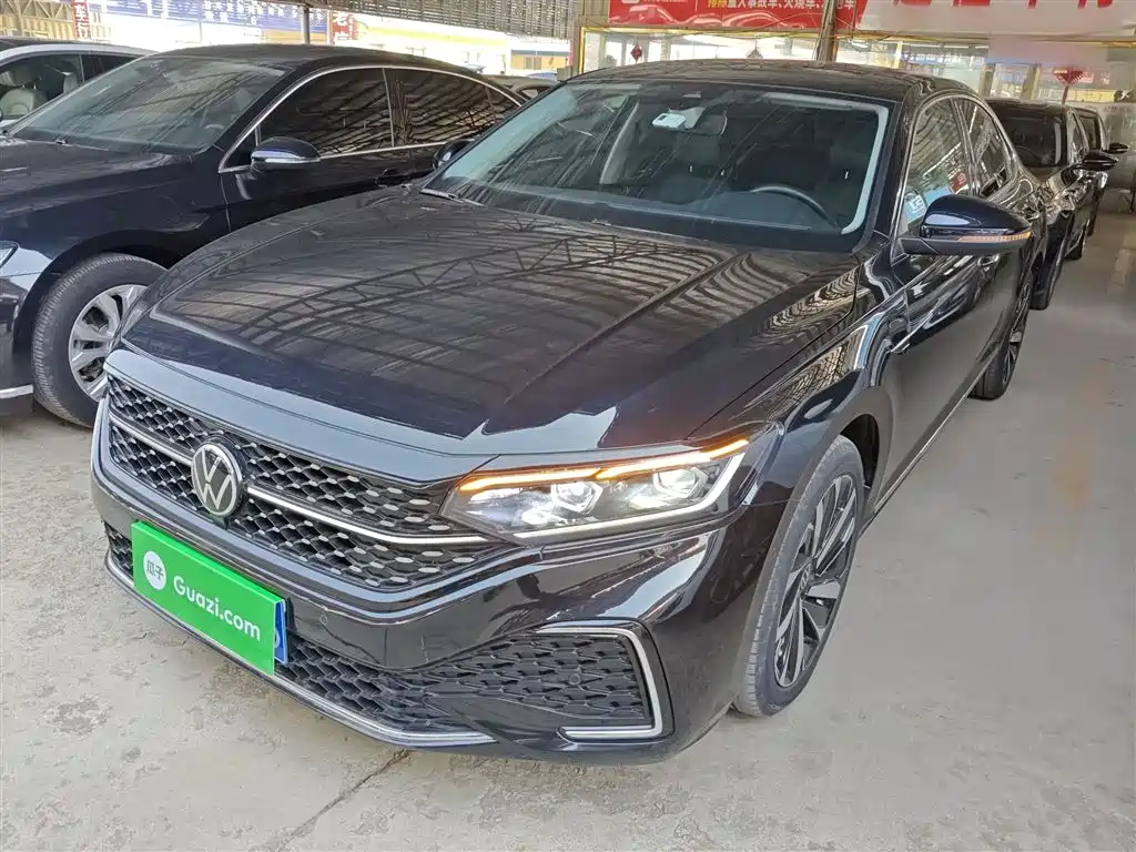 Volkswagen Passat 2022