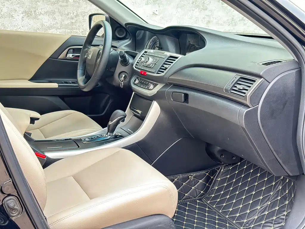 Honda Accord — миниатюра 15