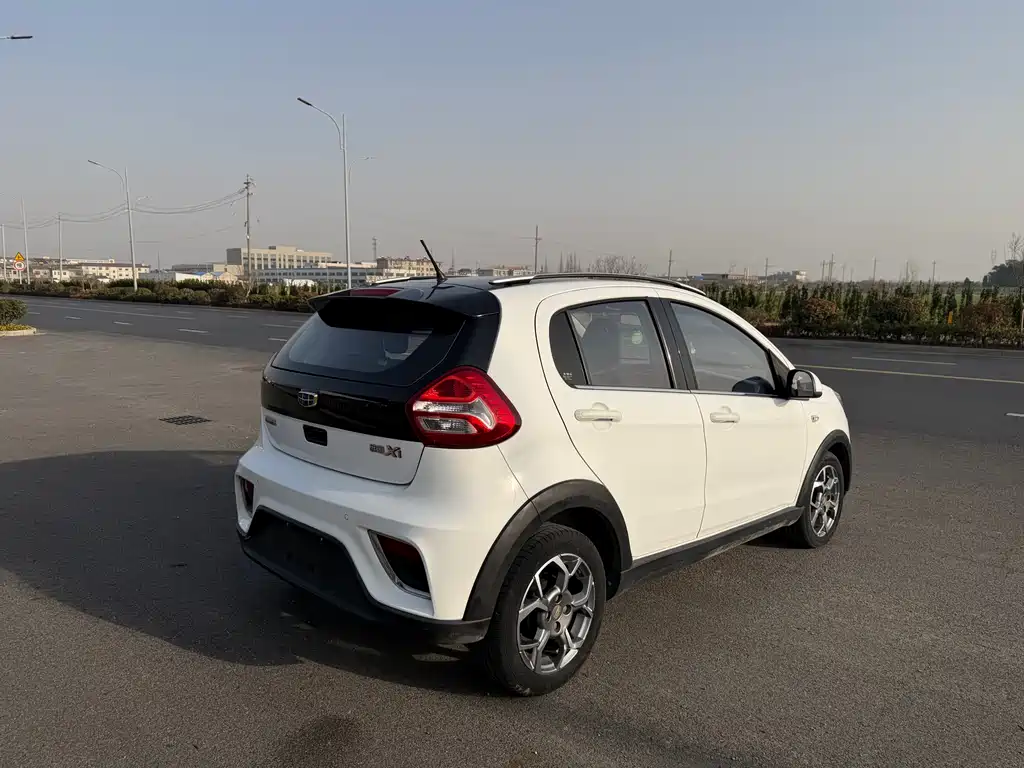 GEELY AUTOMOBILE VISION X1
