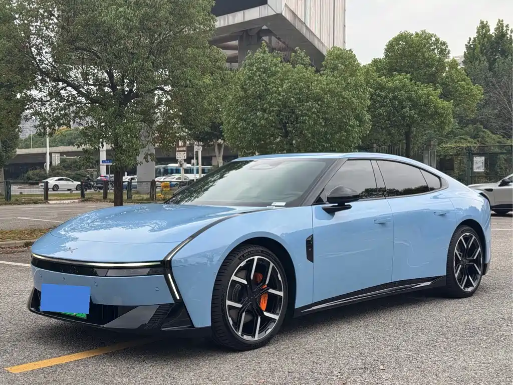 XPeng P7