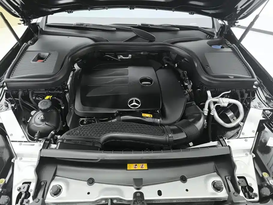 Mercedes-Benz GLC — миниатюра 10