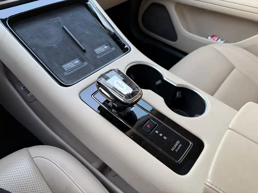 AITO AITO M5 — миниатюра 9