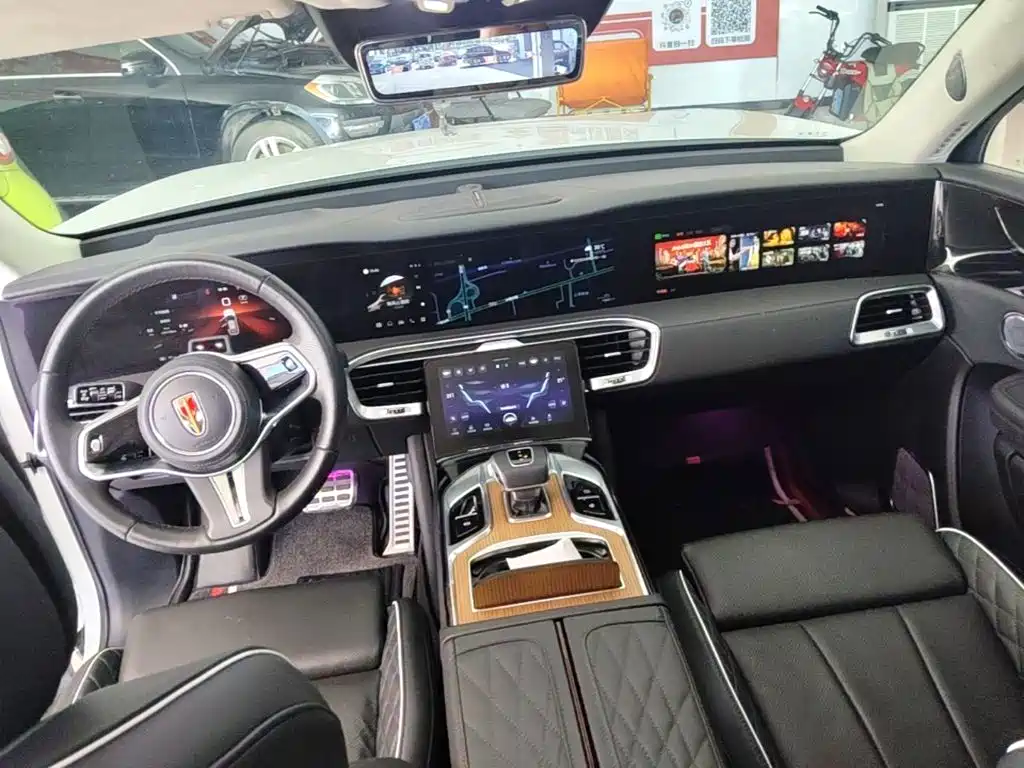 Hongqi Hongqi E-HS9 — миниатюра 10