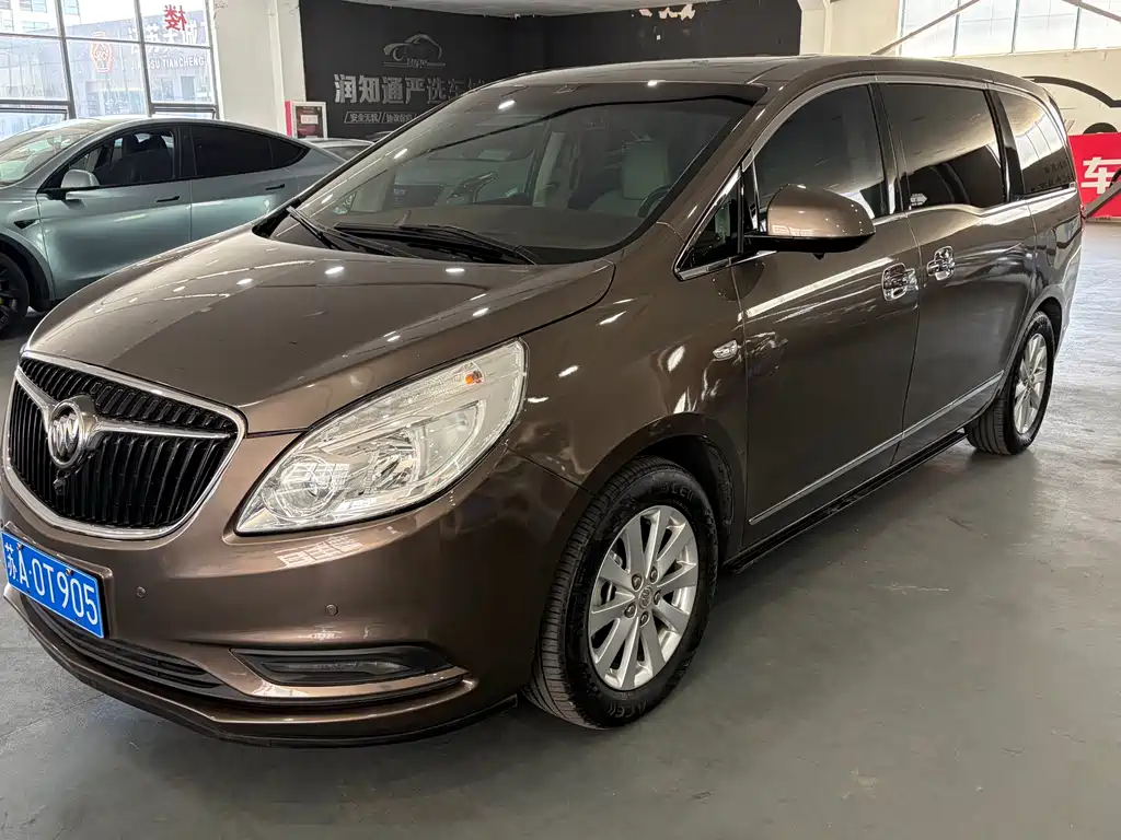 Buick GL8 2017