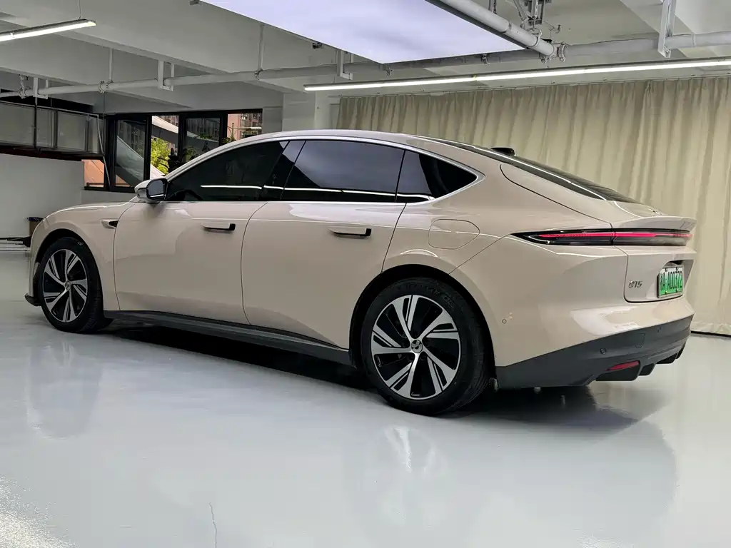 NIO ET5 — миниатюра 10