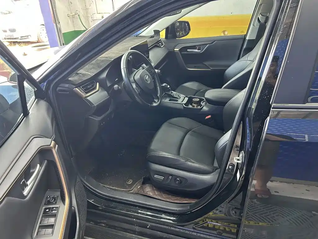 Toyota Wildlander — миниатюра 2