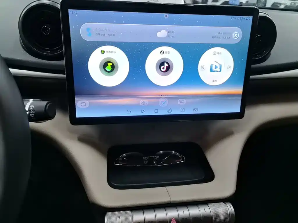 BYD Dolphin — миниатюра 13