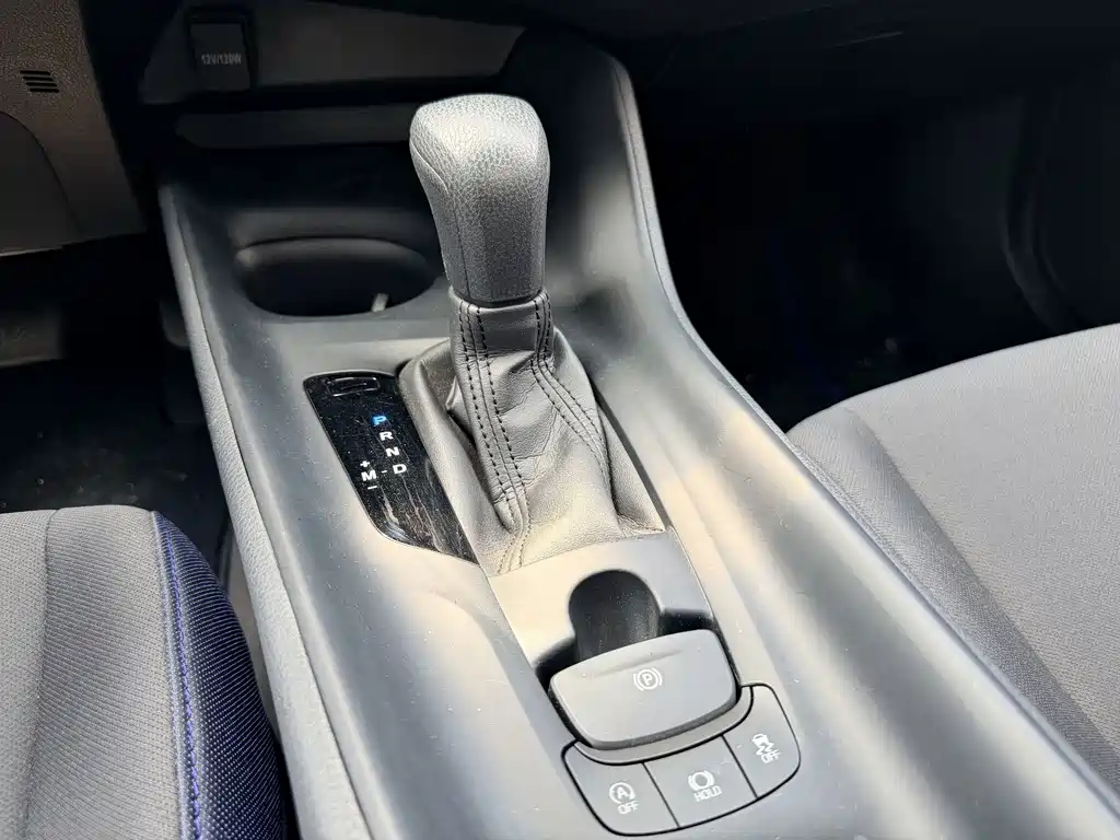 Toyota C-HR — миниатюра 15