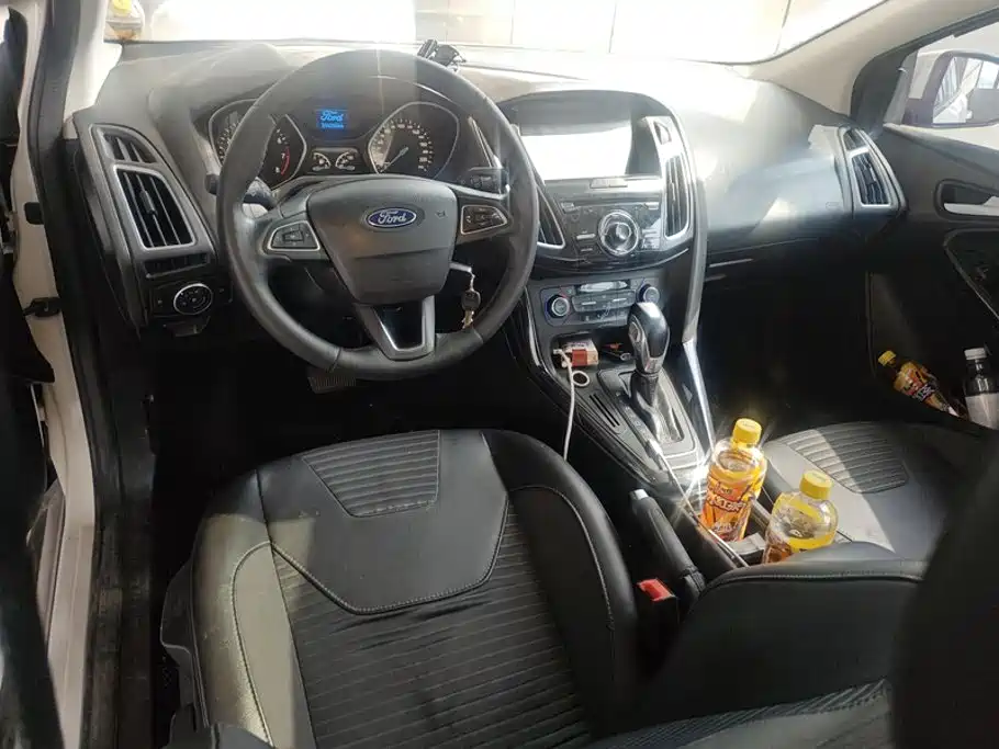 Ford Focus — миниатюра 12