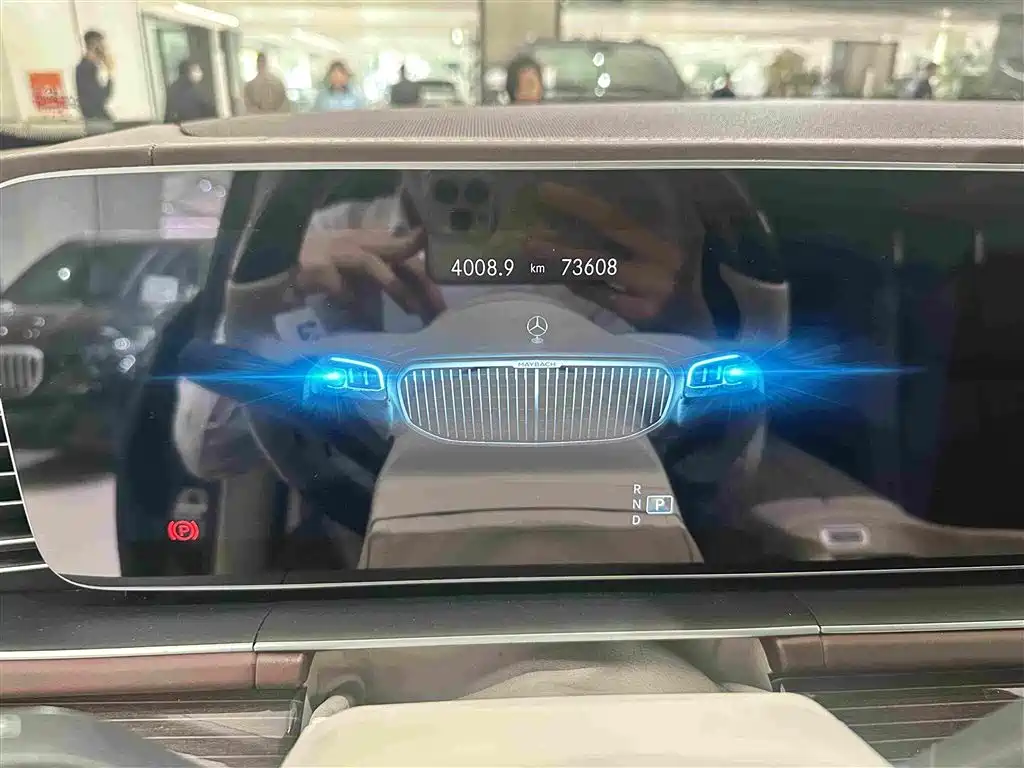 Mercedes-Benz GLS — миниатюра 7