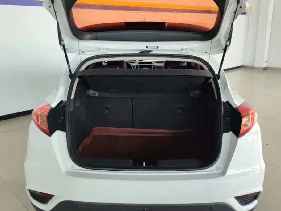 Changan Eado XT — миниатюра 4