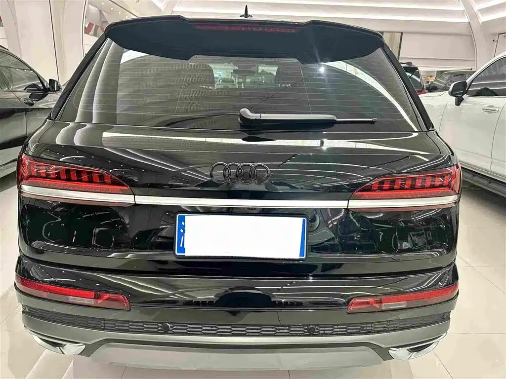 Audi Q7 — миниатюра 21