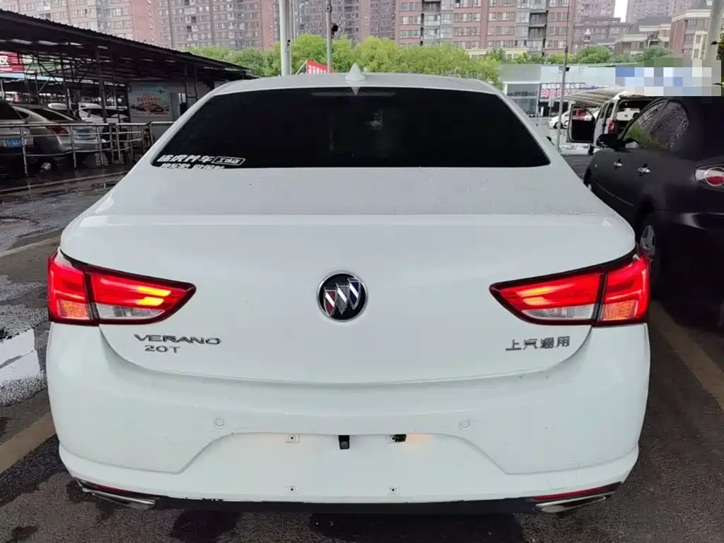 Buick Verano — миниатюра 6
