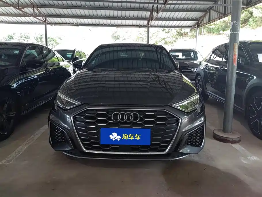 Audi A3 2021 Sportback 35 TFSI Fashion Sport