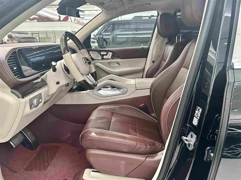 Mercedes-Benz GLS — миниатюра 12