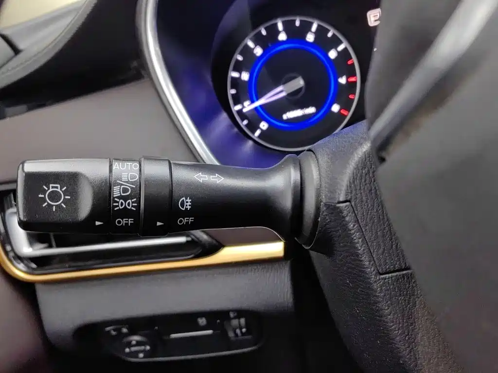 Changan Eado DT — миниатюра 21