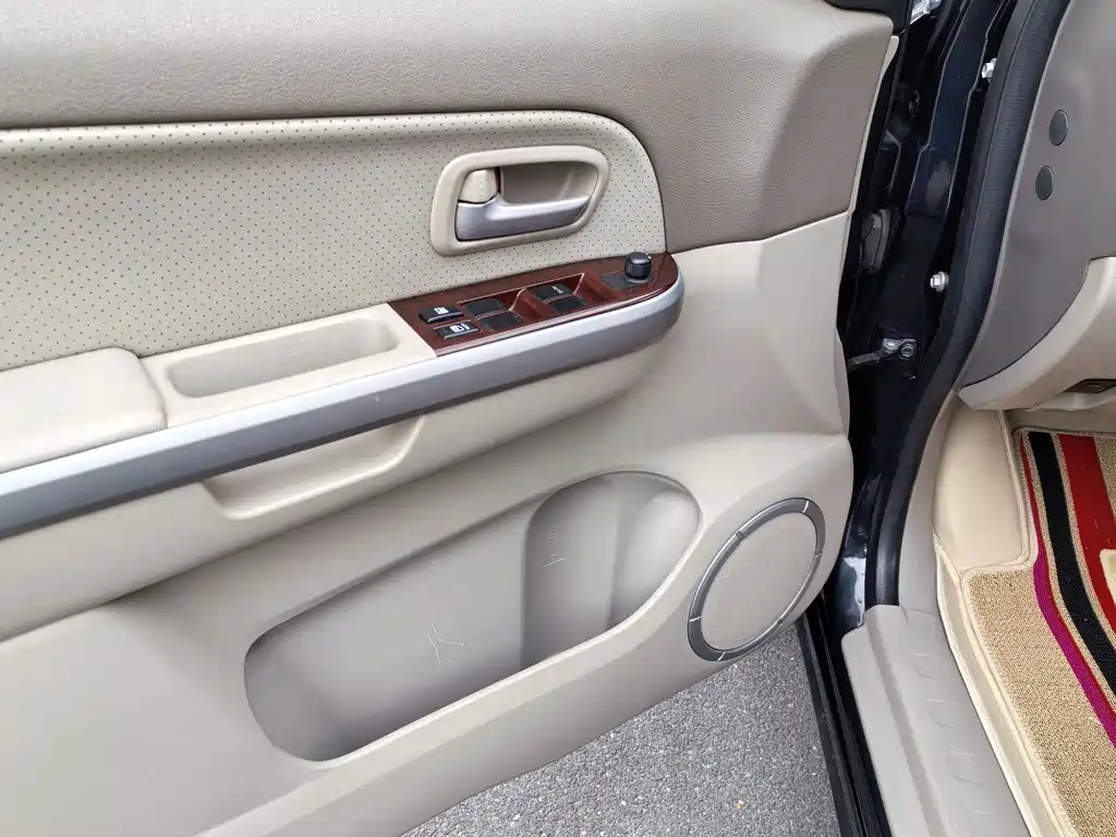 Suzuki Grand Vitara — миниатюра 7