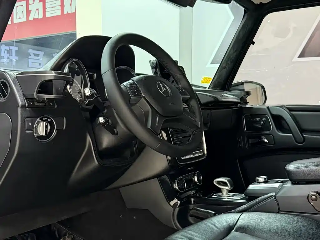 Mercedes-Benz G-Class — миниатюра 6