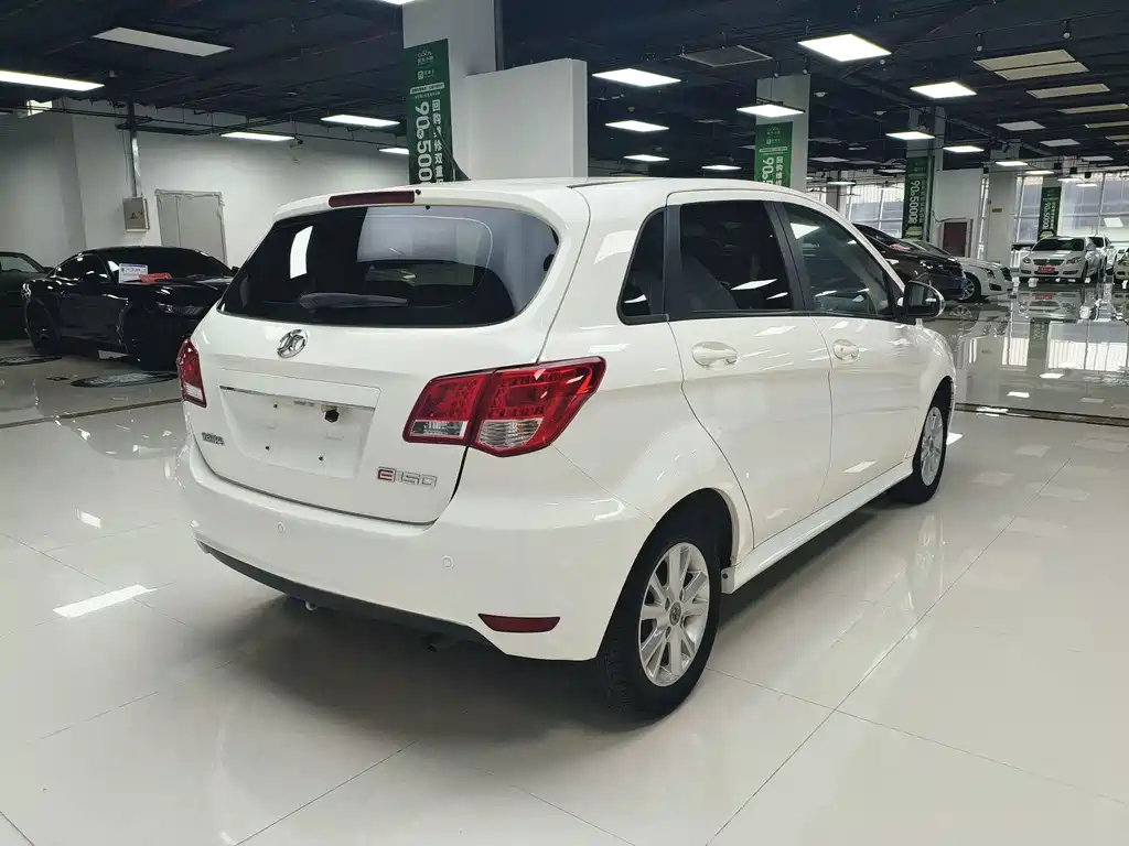 BAIC E-Series — миниатюра 18