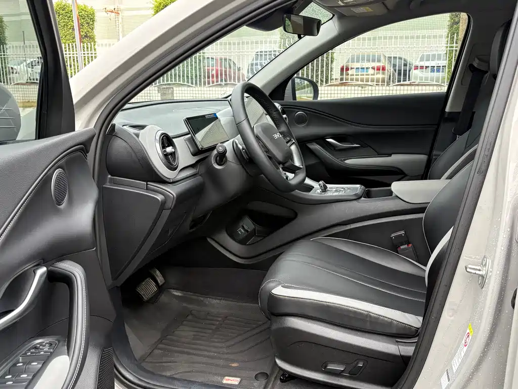 BYD SEA LION 05 DM I