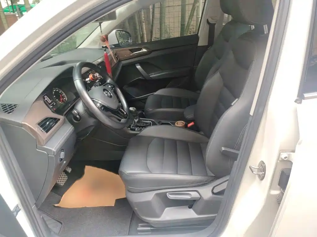 Volkswagen Tharu — миниатюра 8