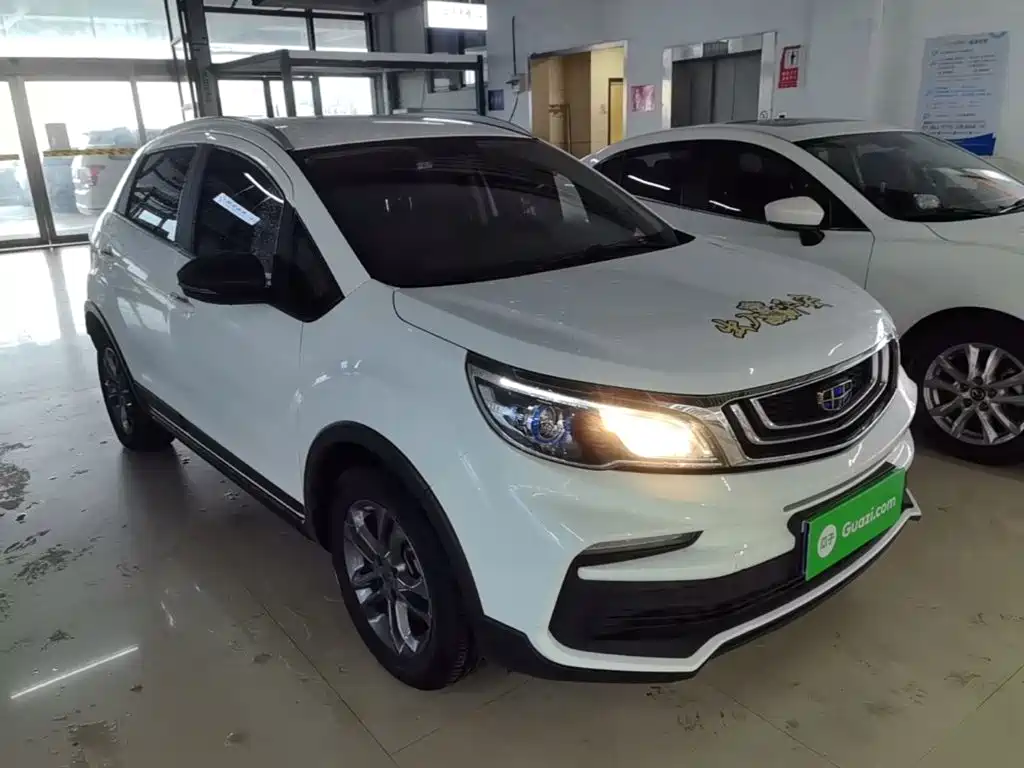 Geely Vision X3 — миниатюра 4
