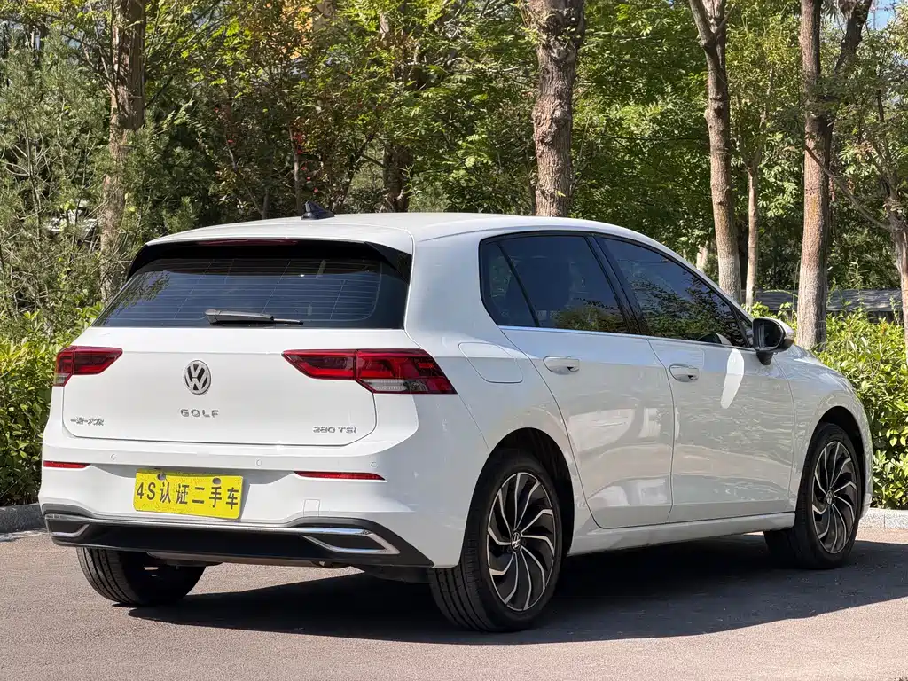 Volkswagen Golf — миниатюра 19