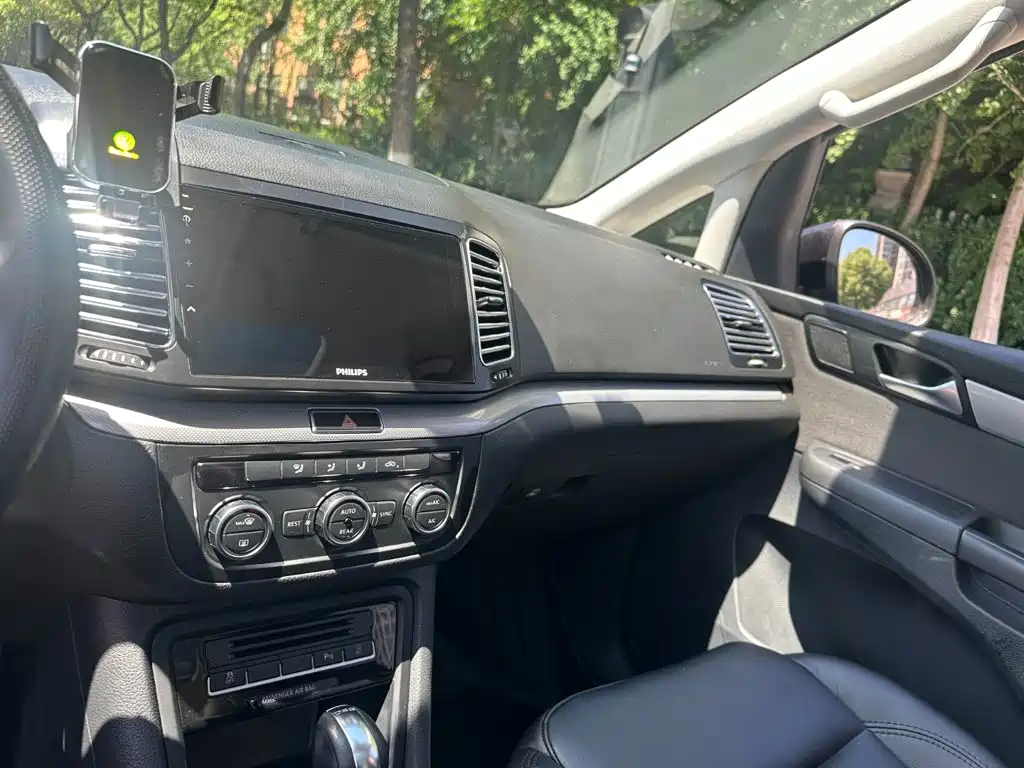 Volkswagen Sharan — миниатюра 15