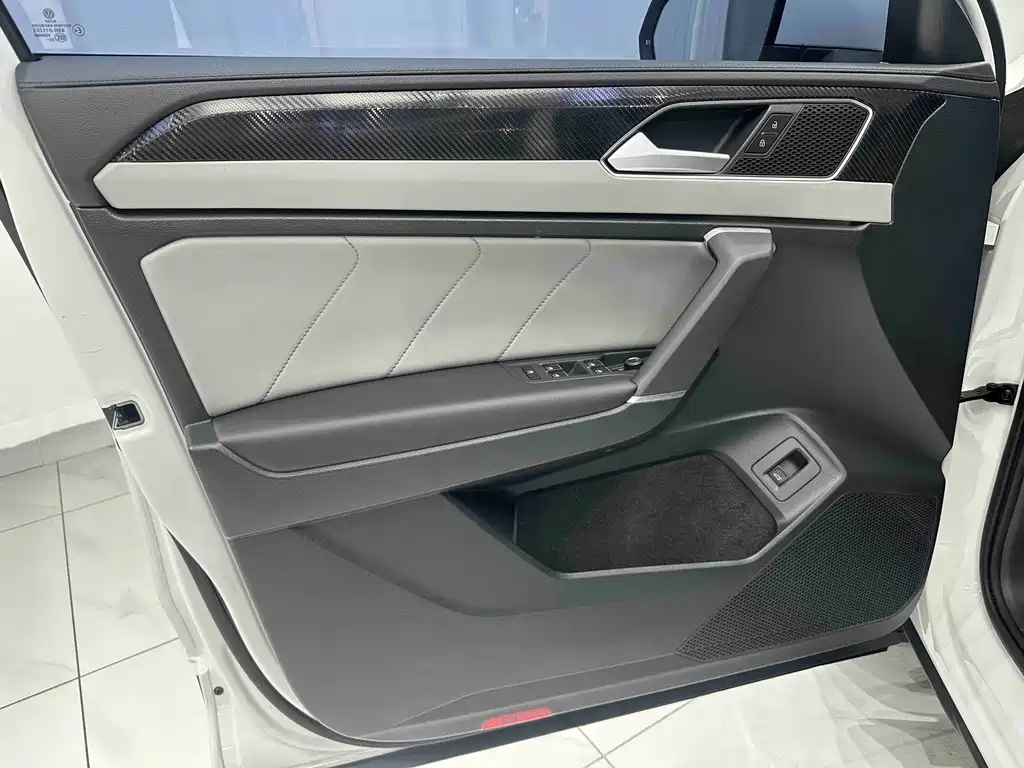 Volkswagen Tayron — миниатюра 8