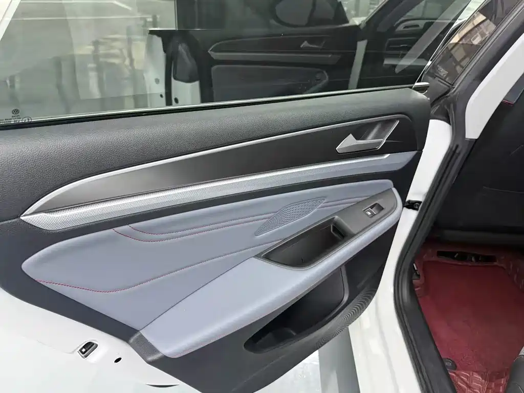 Volkswagen Lamando — миниатюра 15