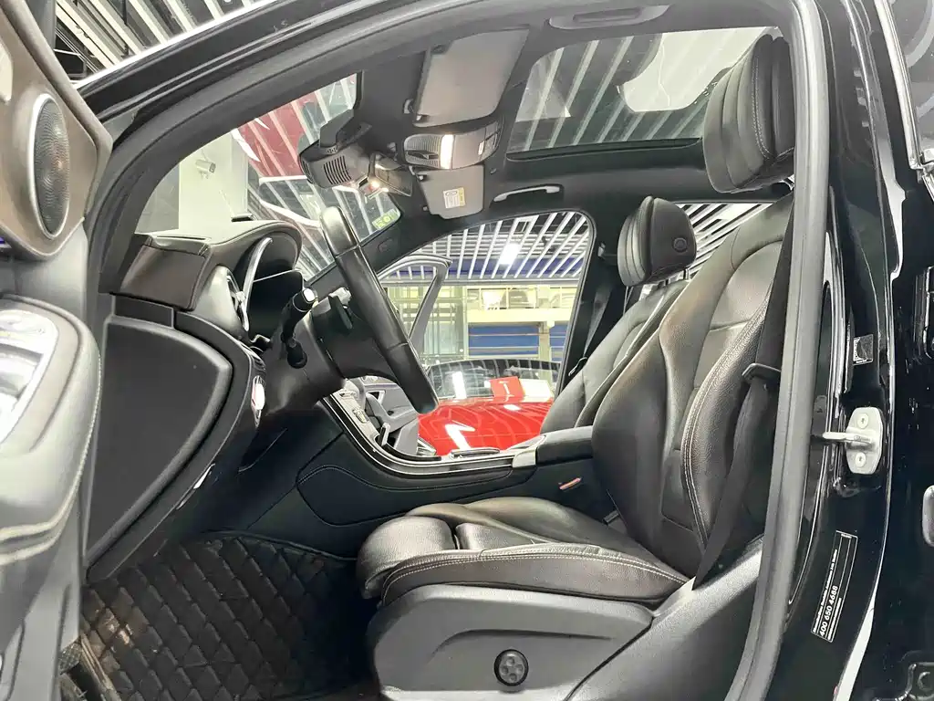 Mercedes-Benz GLC — миниатюра 7
