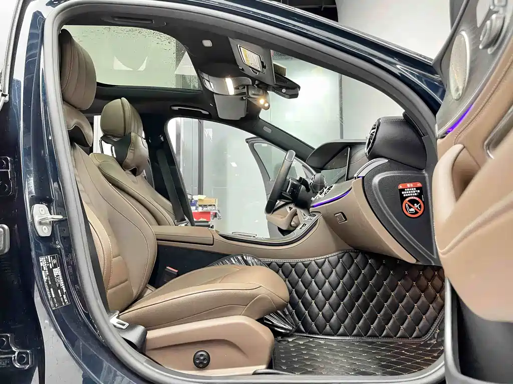 Mercedes-Benz E-Class — миниатюра 5