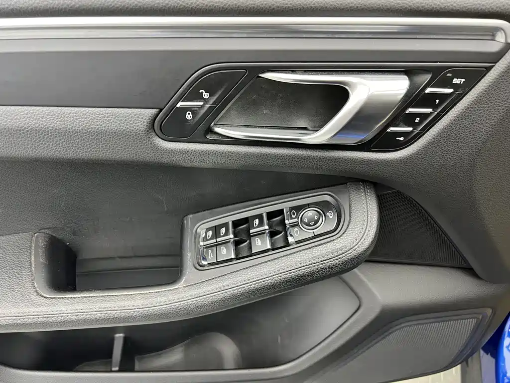 Porsche Macan 2017 Macan 2.0T