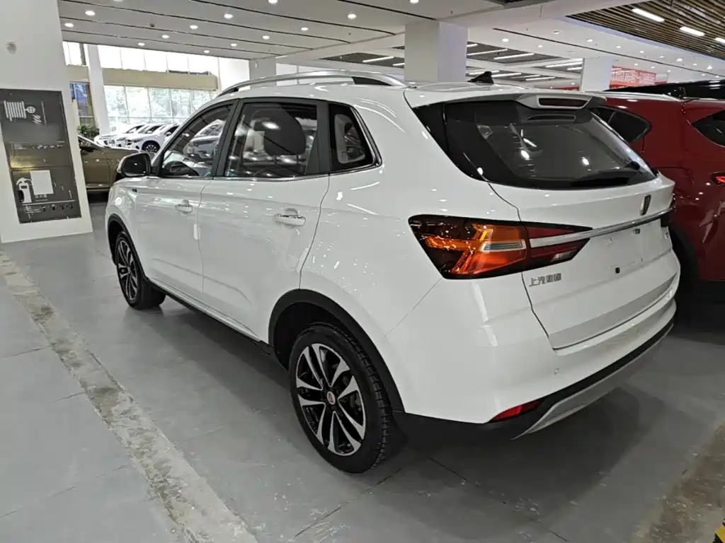 Roewe RX3 — миниатюра 5